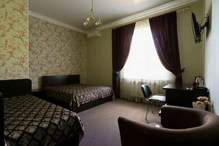 Гостиница Браво Оренбург Улучшенный четырехместный номер-2