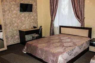 Гостиница Браво Оренбург Стандартный трехместный номер-3